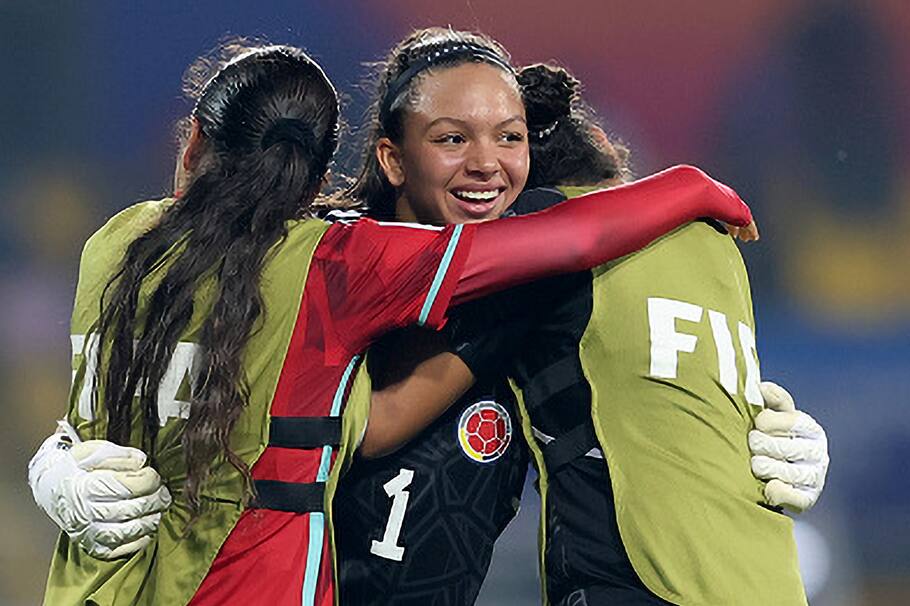 La arquera colombiana Luisa Agudelo fue la figura del partido, le atajó el cobro a la nigeriana Folorunsho, dándole así una clasificación histórica a Colombia.