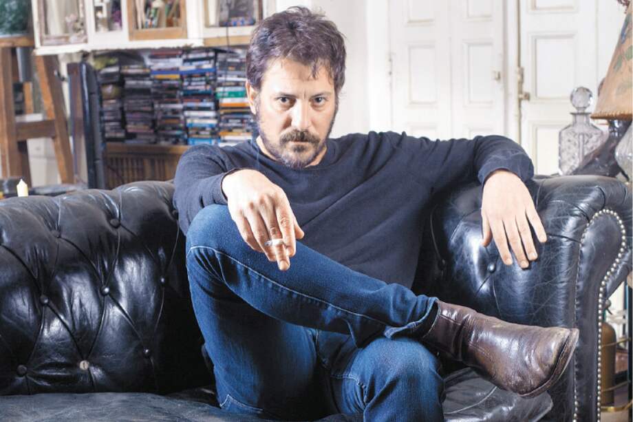 Ray Loriga publicó su primer libro hace 25 años y es, además de escritor, guionista y director de cine. / Cortesía