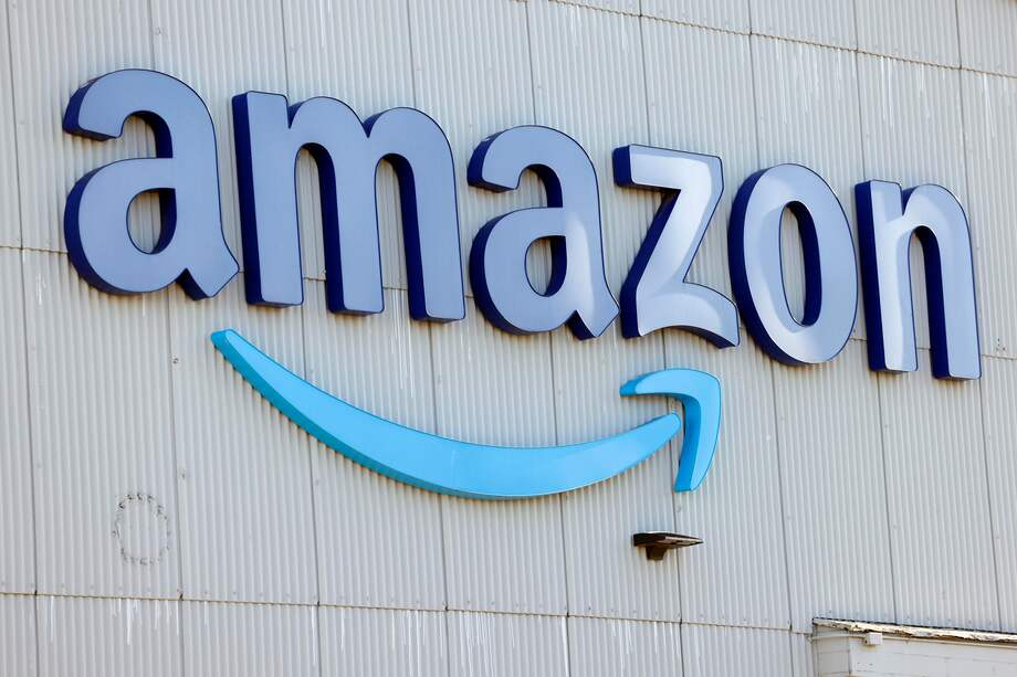 Entre 2022 y 2023, Amazon eliminó cerca de 27.000 empleos. EFE/EPA/JOHN G. MABANGLO