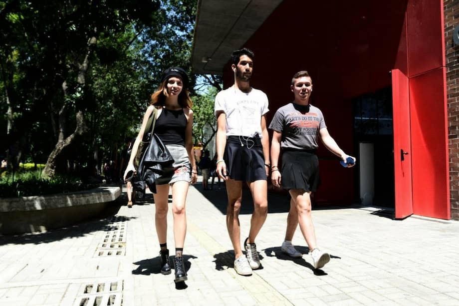 La protesta en la universidad con sede en Medellín se viralizó con la etiqueta #UPBenfalda. / Fotos: Luis Benavides - El Espectador