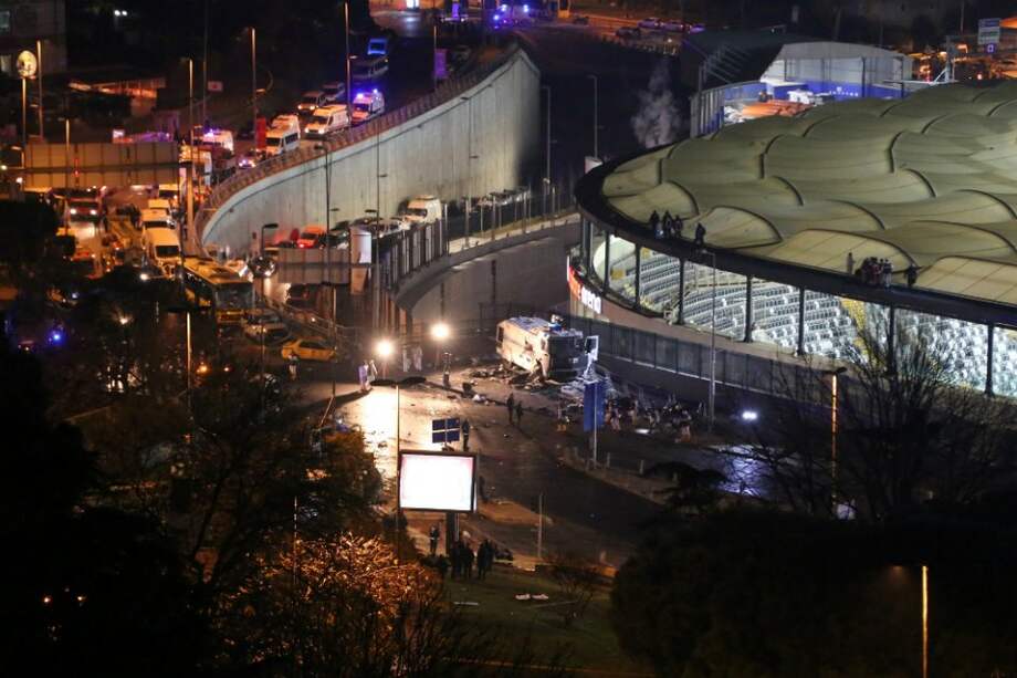 La UEFA se solidariza con las víctimas del atentado ocurrido en Turquía