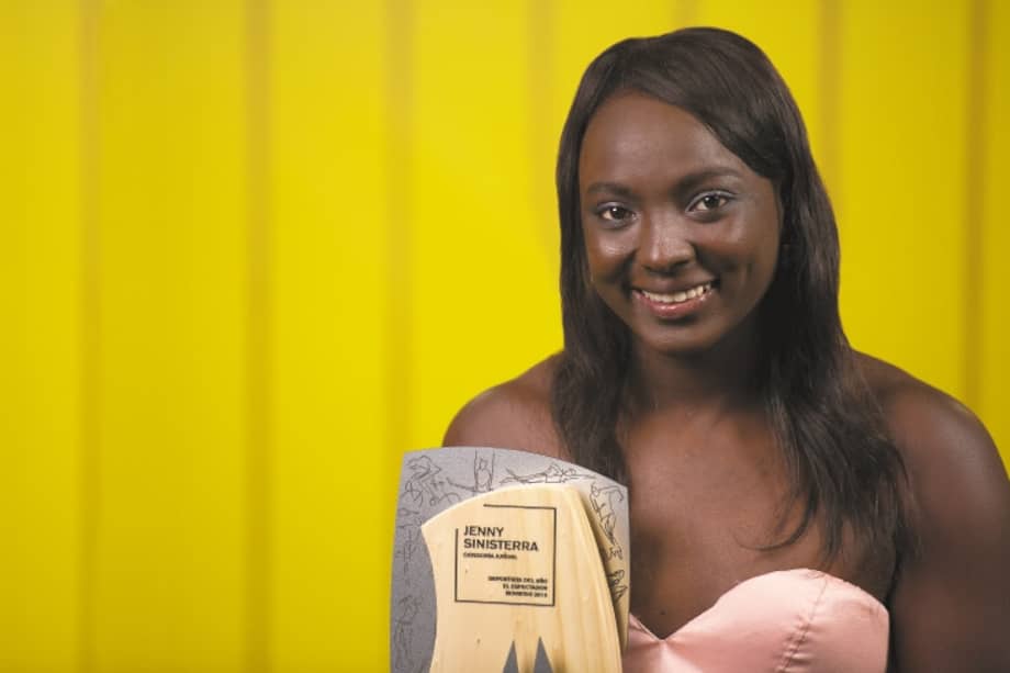 La pesista vallecaucana compite por la Liga de Bogotá y sueña con subirse al podio en Tokio 2020. / Nelson Sierra Gutiérrez