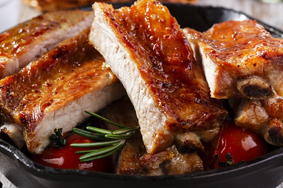 Costillas de cerdo con salsa BBQ de guayaba. Me encanta la carne de cerdo