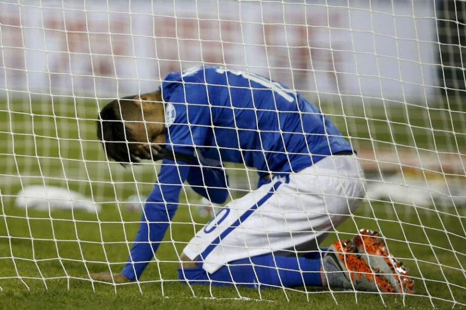 Neymar se lamenta de una oportunidad desperdiciada. Foto: AFP