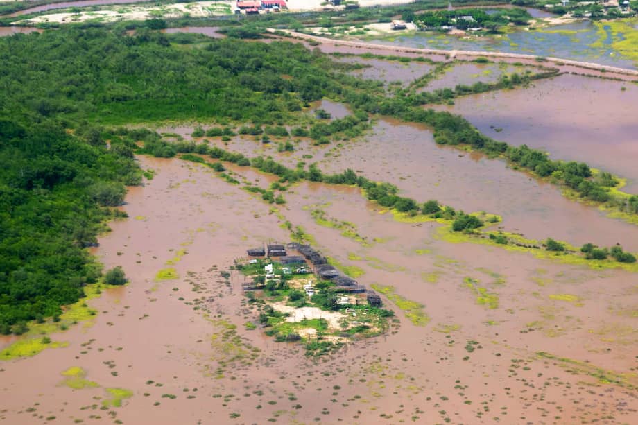 Las lluvias dejan un saldo de 1.764 vías y 19.509 héctareas de tierra afectadas.