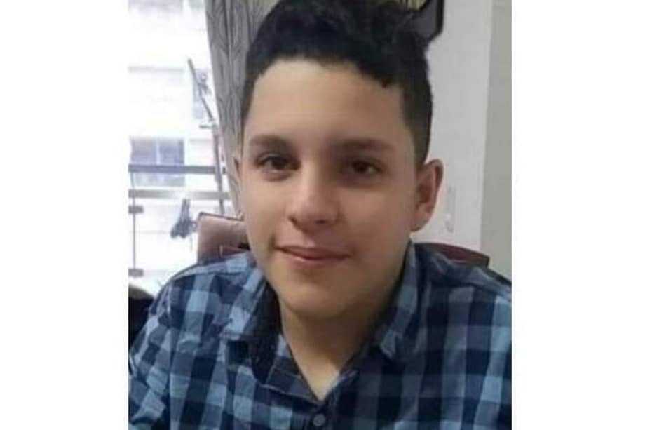 El menor de 14 años salió a jugar fútbol en la mañana que desapareció.