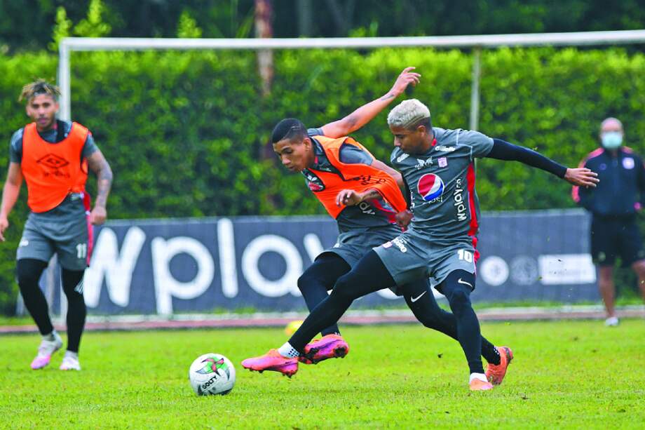 Entrenamiento de América previo al duelo de Superliga contra Júnior, equipo al que venció en diciembre del año pasado en la final de Liga.