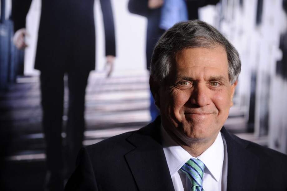 Leslie Moonves, que tras unirse a la cadena en 1995 la transformó en un imán de altas audiencias, es uno de los hombres estadounidenses más poderosos implicados en la era #MeToo que se encendió el año pasado con la implosión de la carrera de Harvey Weinstein. / AFP