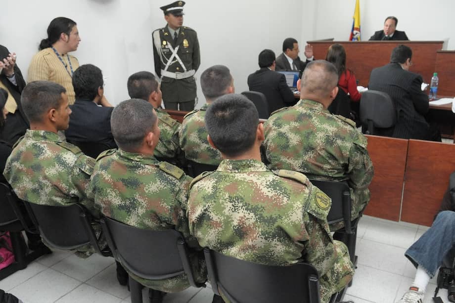 En Medellín, nueve uniformados continúan en audiencias de imputación de cargos./Archivo