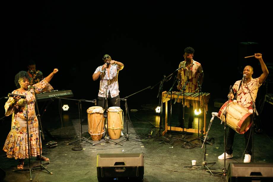 Desde Guapi, Cauca, la agrupación Sambembé trajo una muestra del currulao que los caracteriza.