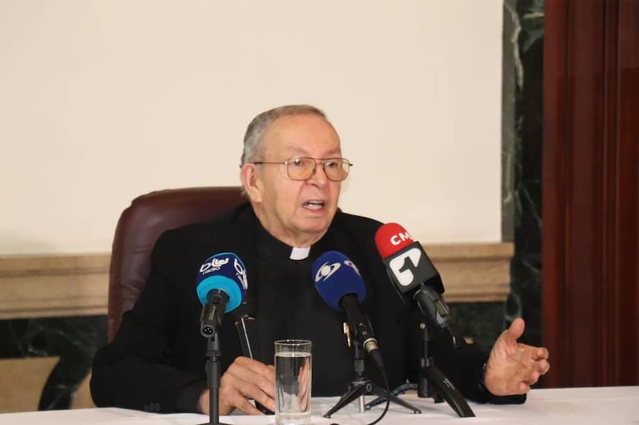 La Iglesia pidió a los candidatos que trabajen para que haya una transición de Gobierno pacífico y democrático.