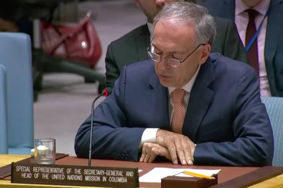 Jean Arnault, jefe de la Misión. / Misión de Verificación de la ONU