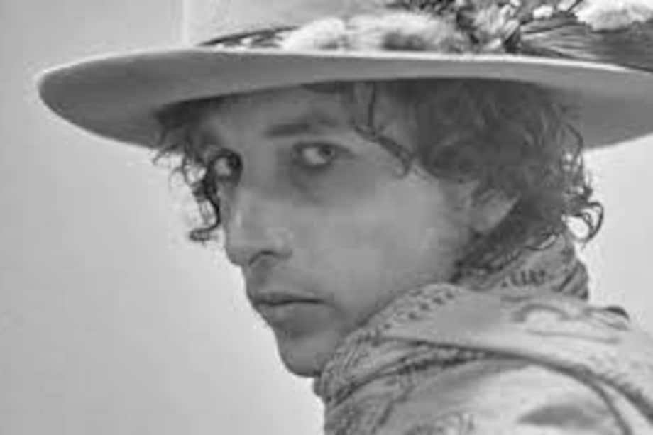 Bob Dylan durante una escena del documental "Rolling Thunder Revue", de Martin Scorsese. / Cortesía
