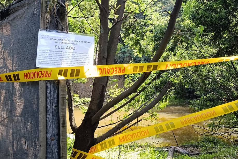 CAR frena invasión de fuentes hídricas por operación carbonífera en Cucunubá