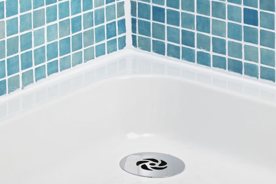 ¿Sabía que un ingrediente tan común como el bicarbonato de sodio puede ser la solución para destapar caños?