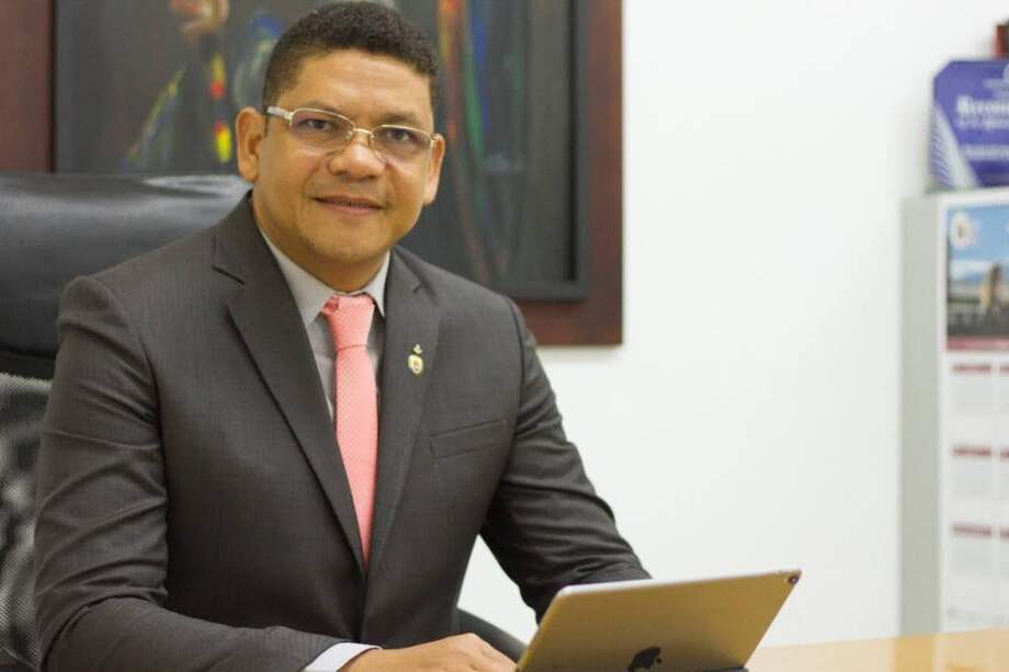 Ivaldo Torres Chávez, rector de la Universidad de Pamplona.