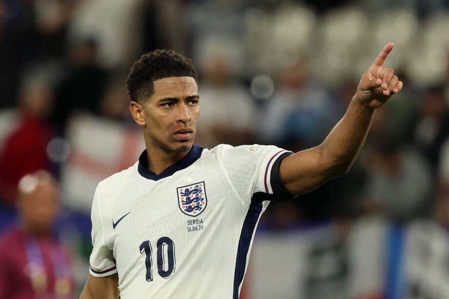 Jude Bellingham de Inglaterra reacciona tras ganar el partido del grupo C de la UEFA EURO 2024 entre Serbia e Inglaterra en Gelsenkirchen, Alemania, el 16 de junio de 2024. (Alemania)