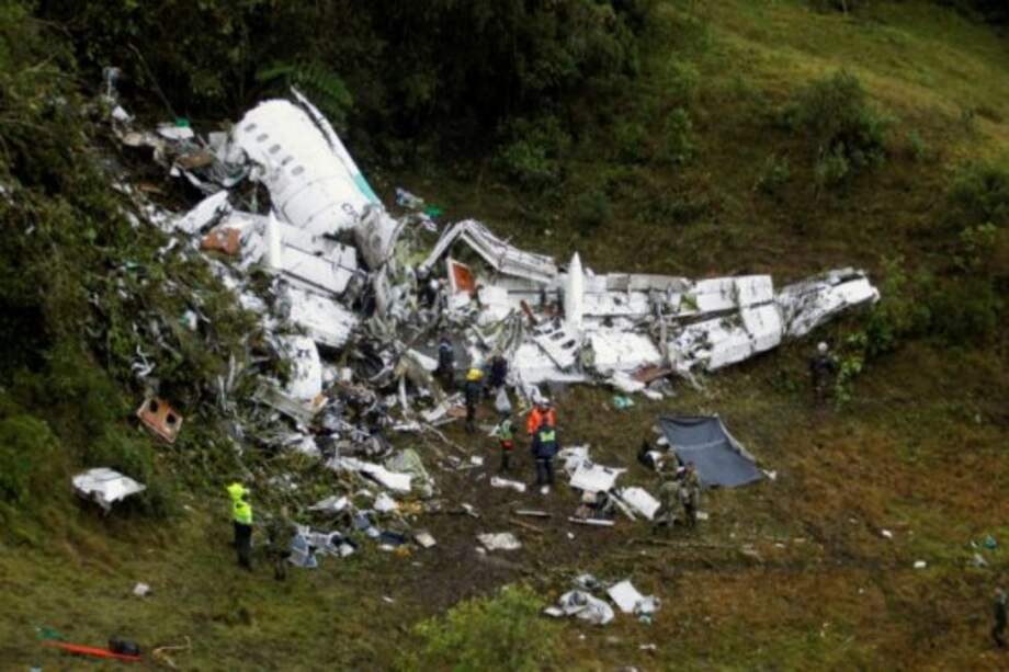 Avión LaMia del Chapecoense voló de Bolivia a Colombia sin seguro