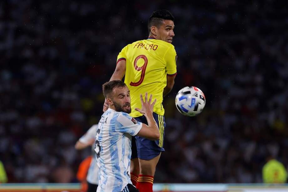 La emisión de Gol Caracol Argentina vs Colombia se posicionó como lo más visto con un rating de 21,81 %.