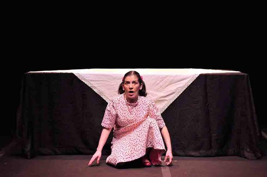 Las actrices cuentan sobre el escenario sus historias, las de sus madres y las de sus abuelas. / Andrés Torres