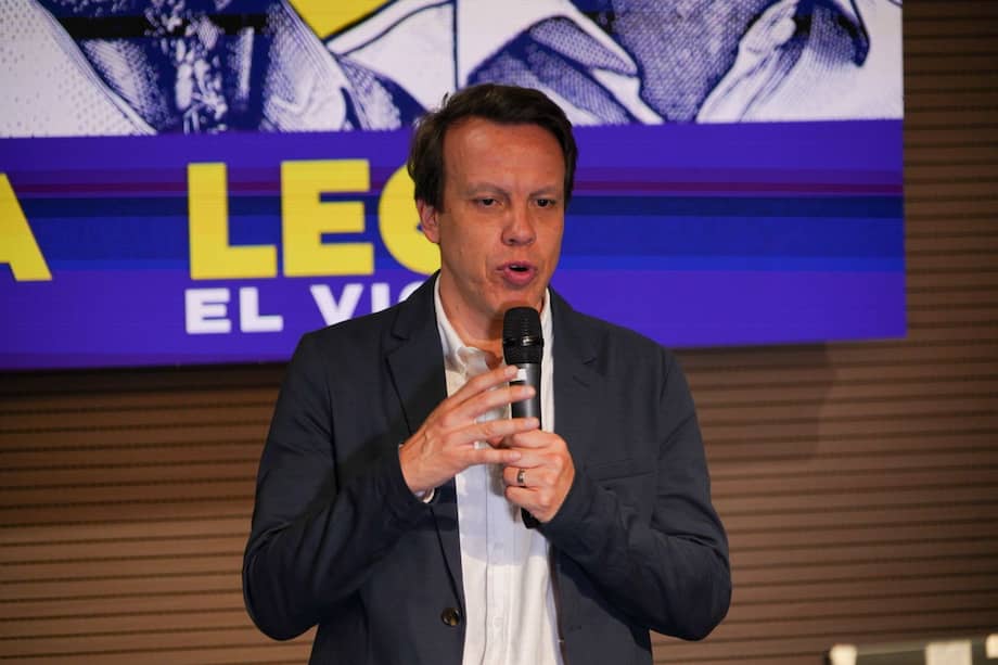 Leonardo Huerta fue la fórmula vicepresidencial de Claudia López en las pasadas elecciones.