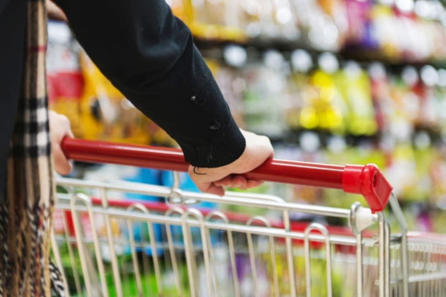 ¿Quiénes son mejores administradores del dinero: los hombres o las mujeres?