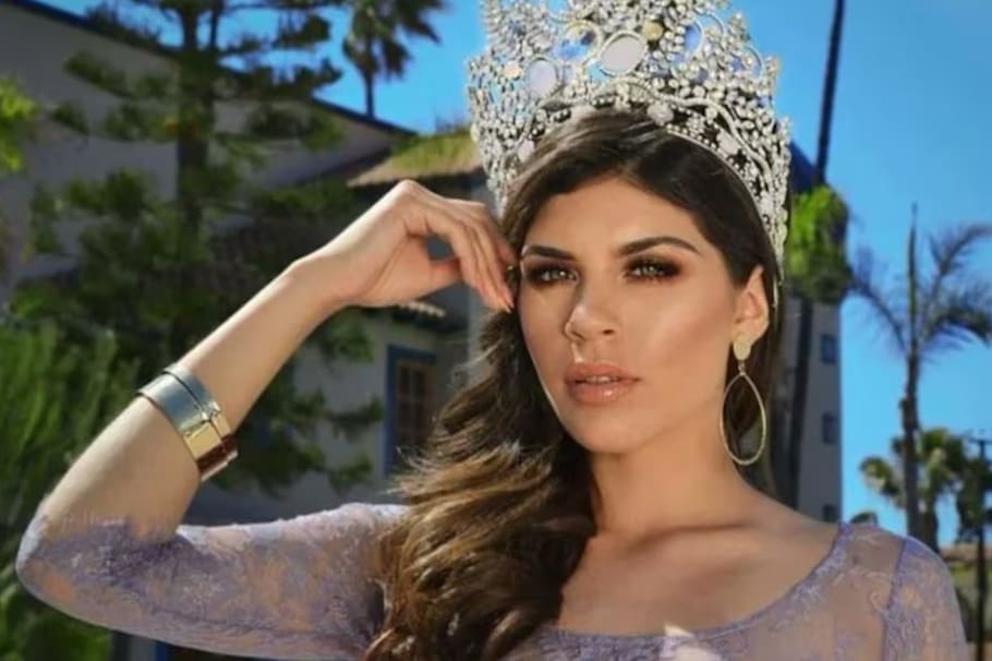 La exreina de belleza, quien fue hallada sin vida con heridas de arma de fuego, habría sido atacada por su suegra.