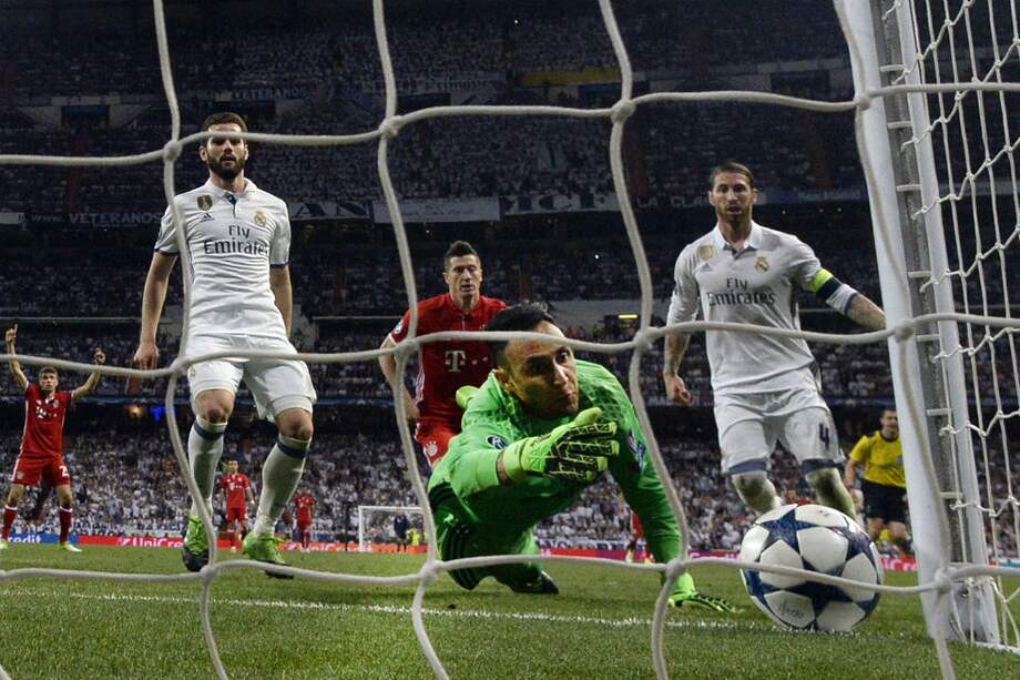 Sergio Ramos marcó en propia puerta al minuto 78. / AFP