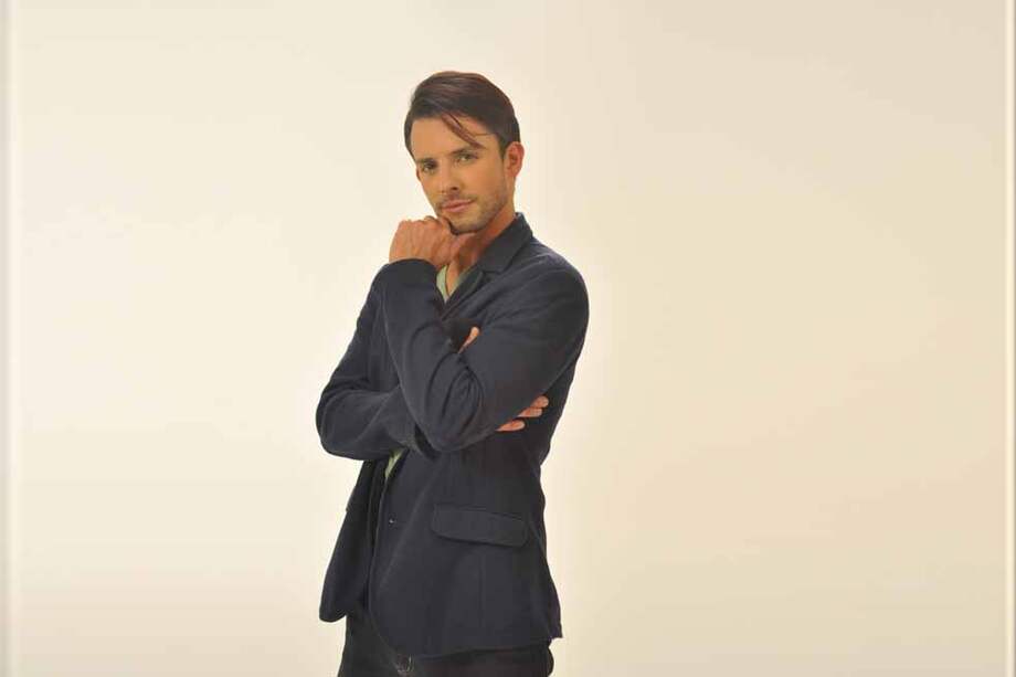 Nikolás Rincón conducirá el programa junto con Aleks Syntek y Mariano Peluffo. / Cortesía