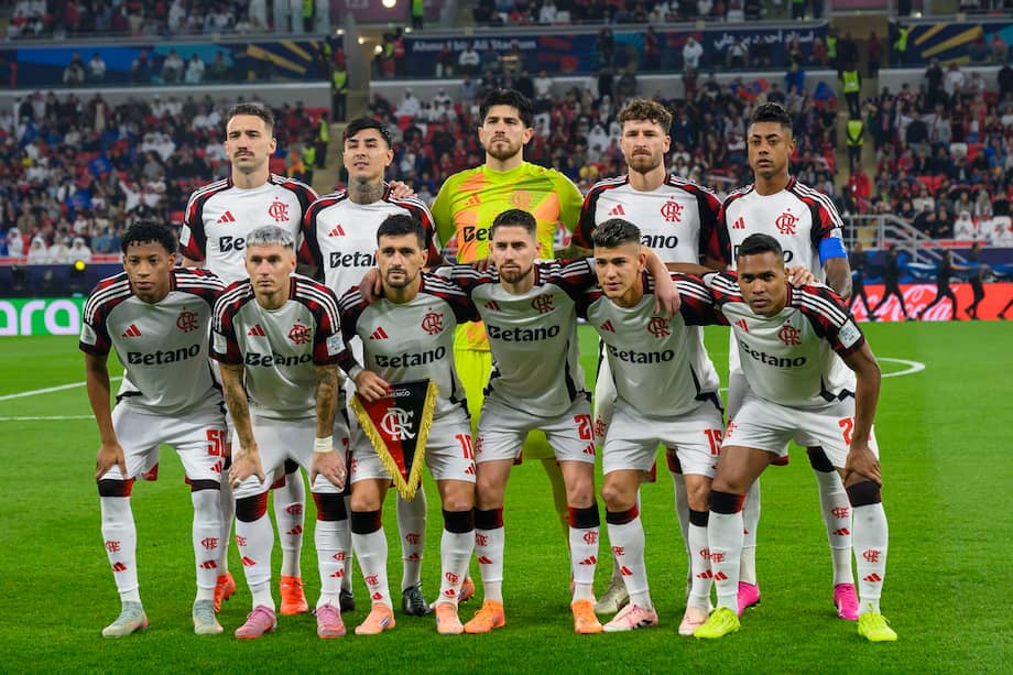 El colombiano Jorge Carrascal inicia la final de la Copa Intercontinental 2025 contra PSG como titular en el Flamengo.