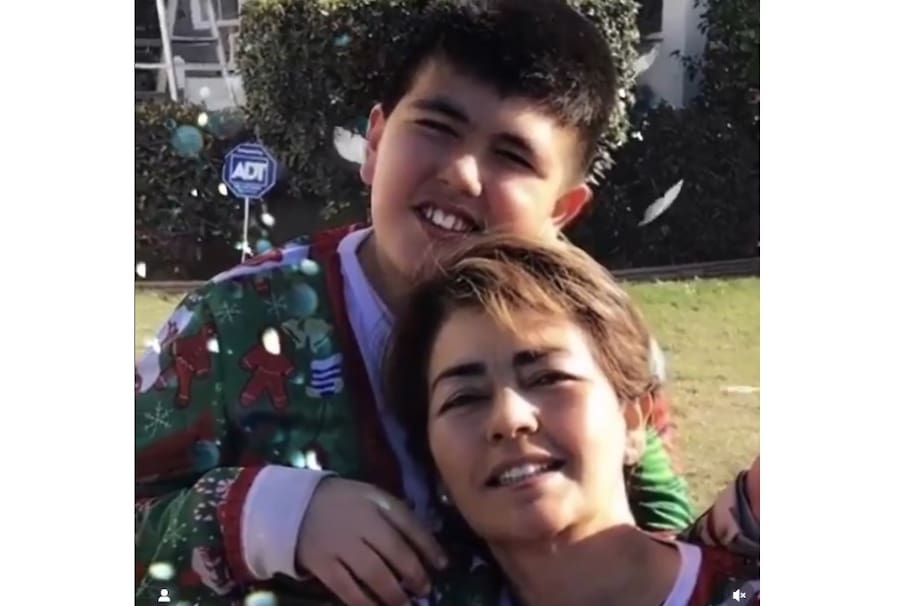 “No teníamos vida”, dijo Dacia Arcaráz, quien renunció a su carrera para cuidar a su hijo. Esta es su historia.