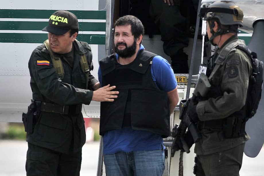 Daniel ‘El Loco’ Barrera al ser deportado de Venezuela a Colombia. / Fotos: Gabriel Aponte