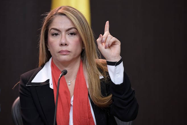Alianza Verde aprueba salida la representante Catherine Juvinao