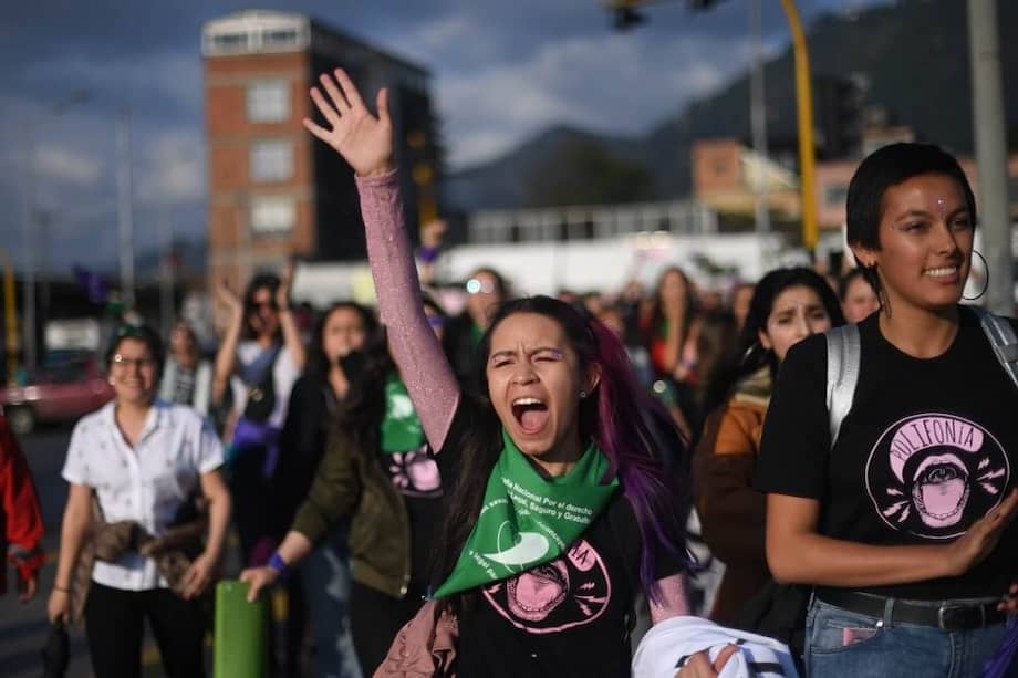 Decenas de mujeres en Bogotá realizarán "Un violador en tu camino", el performance chileno que se ha replicado en varias partes del mundo. / Cristian Garavito/ El Espectador.