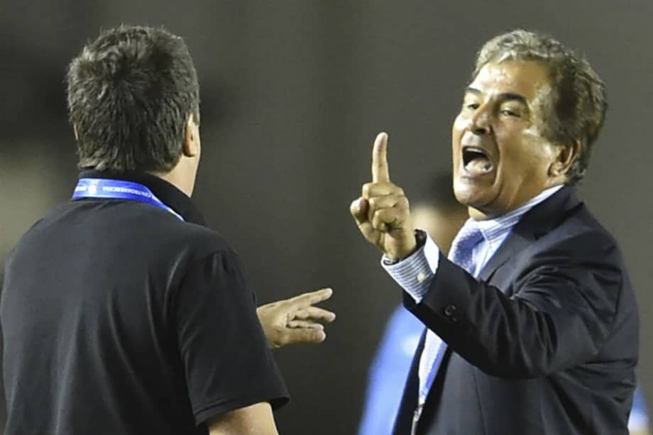 Según 'Bolillo', Pinto lo acusó de comprar árbitros. / AFP