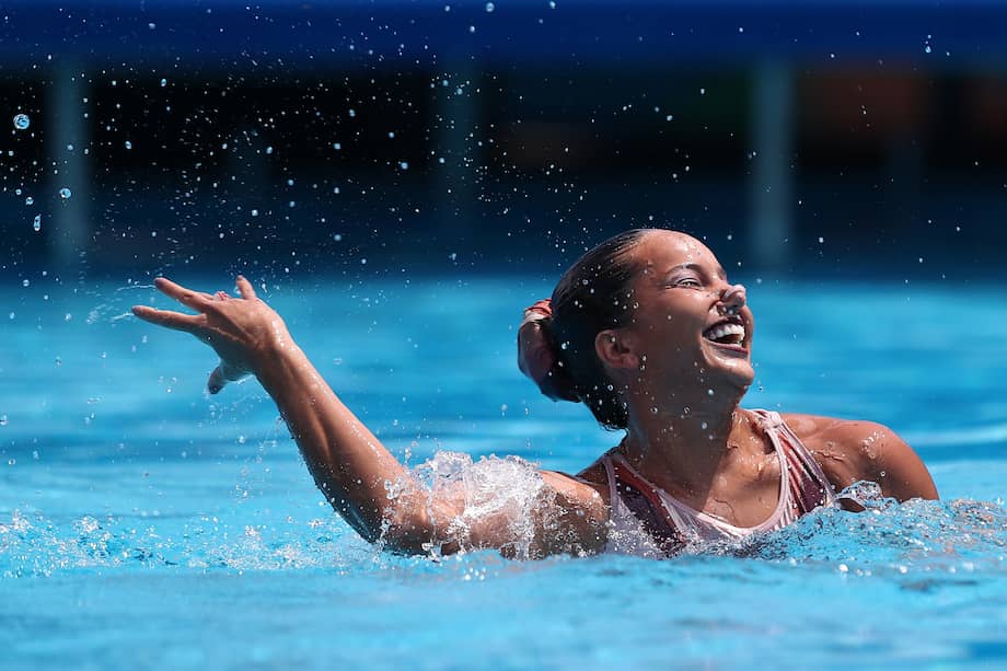 AMDEP4626. SAN SAN SALVADOR (EL SALVADOR), 24/06/2023.- Mónica Arango de Colombia compite hoy, en natación artística solo libre durante los Juegos Centroamericanos y del Caribe en San Salvador (El Salvador). EFE/ José Jácome