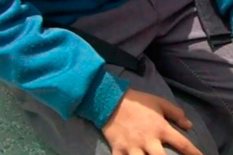 Detienen a profesor que habría abusado de cinco niños