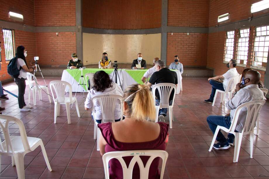 Durante 14 días estarán acompañando a la comunidad para educarlos entorno a la prevención.