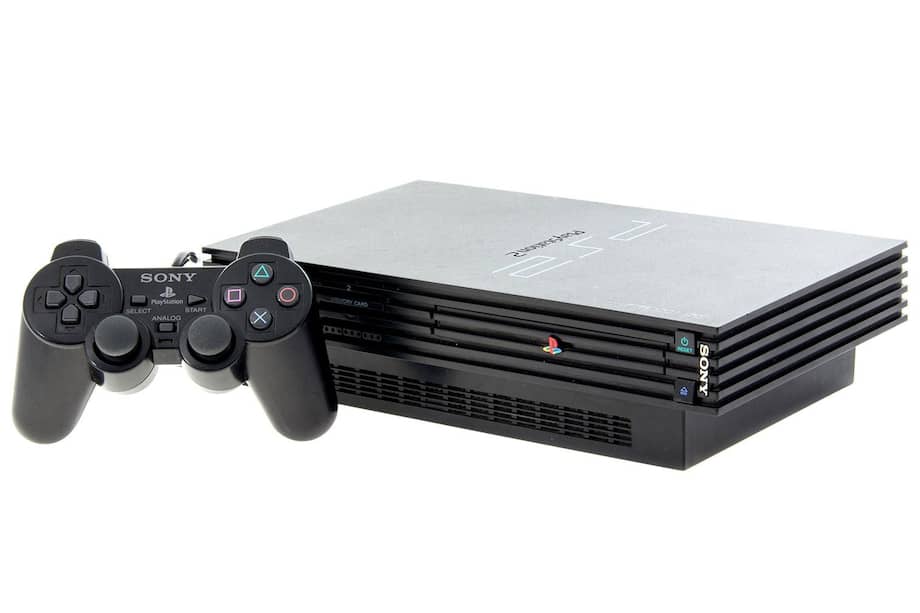 La PlayStation 2 fue la primera consola de videojuegos con soporte a música y películas.