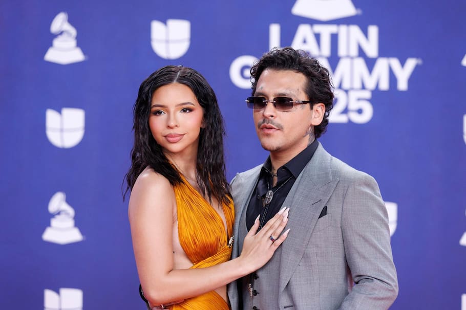 El mes que eligió la pareja para ese acontecimiento ha generado múltiples reacciones en redes sociales. “Vayan a mi boda”, dijo la hija de Pepe Aguilar. EFE/EPA/CRISTOBAL HERRERA-ULASHKEVICH