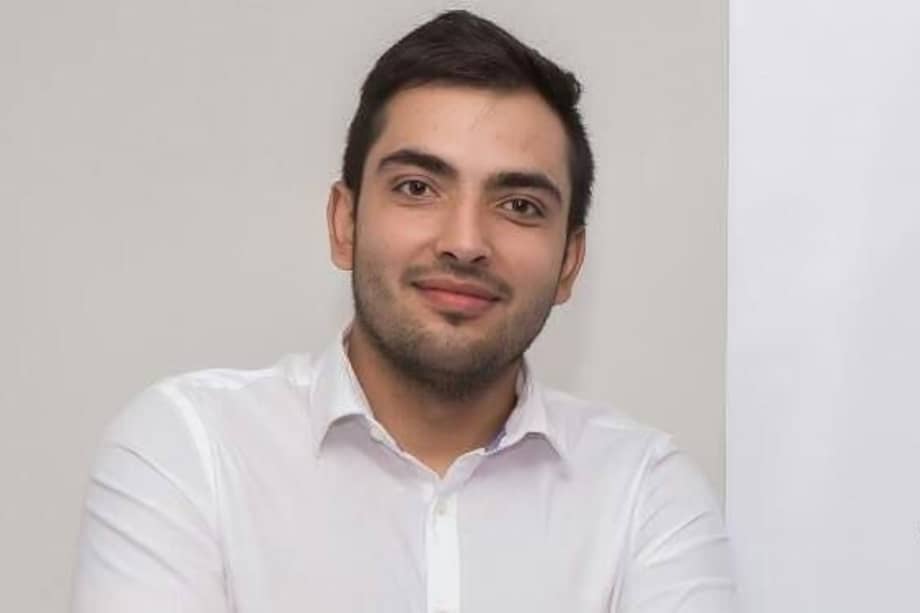 Por irregularidades en un contrato de $9.000 millones con la Universidad Nacional, la Procuraduría formuló cargos en su contra.