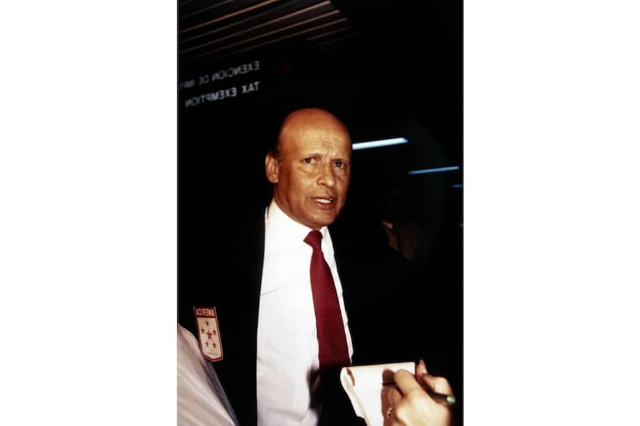 Ochoa Uribe ganó siete títulos con el América de Cali, cinco con Millonarios y uno con Independiente Santa Fe.