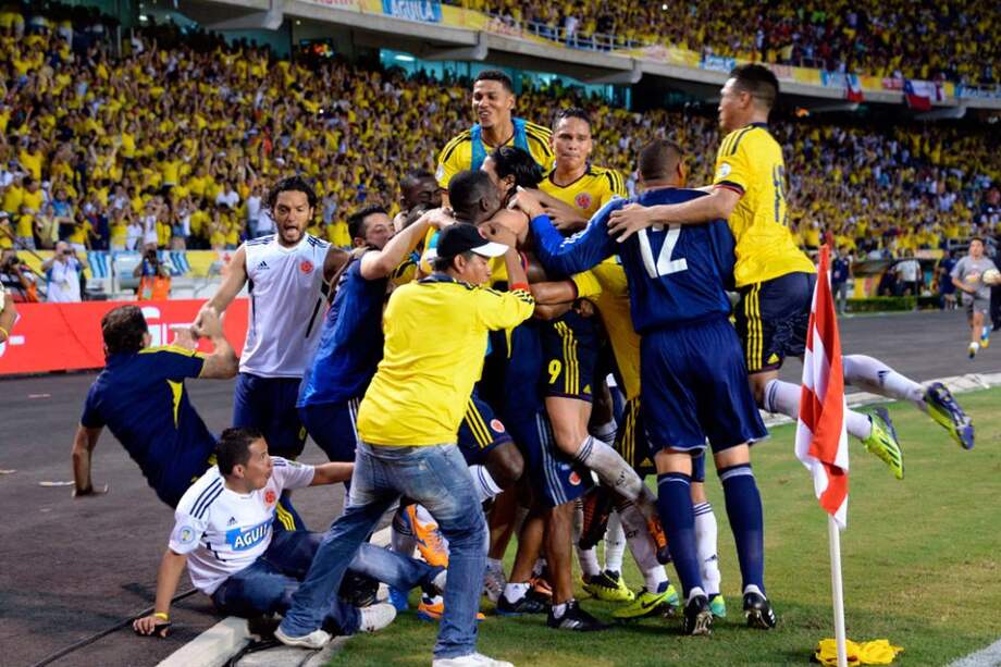 Colombia celebra el empate ante Chile y la clasificación a Brasil 2014. Foto: EFE