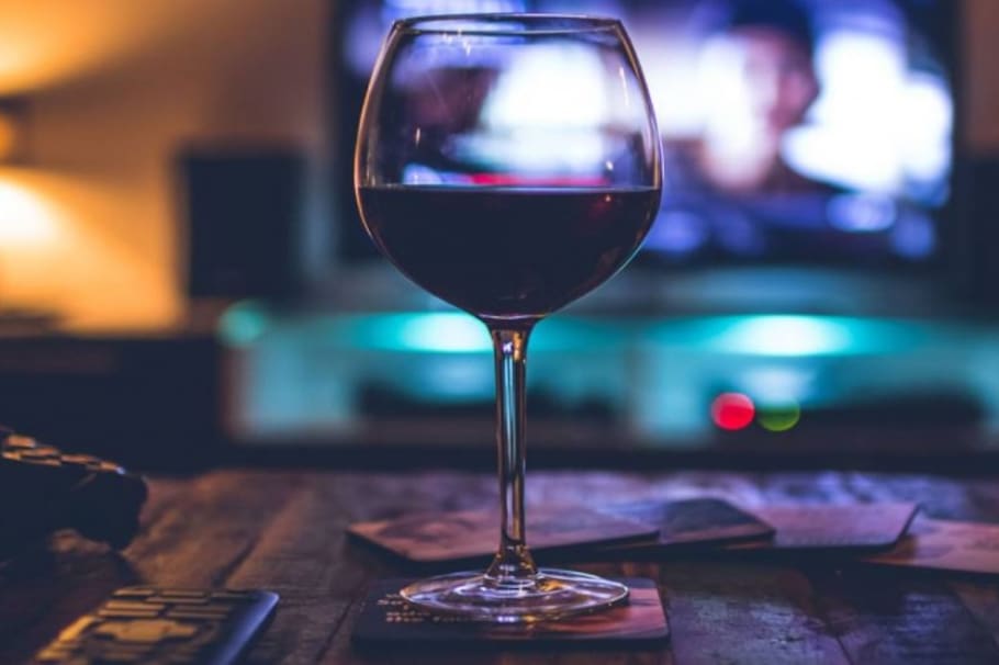 El vino puede ser un aliado en tu búsqueda de dormir bien.