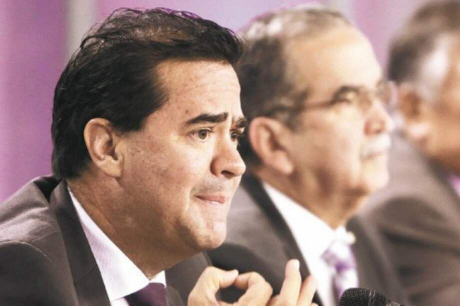 Frank Pearl, el empresario que se la jugó por la paz, ha sido el jefe negociador en los diálogos con el Eln. / EFE