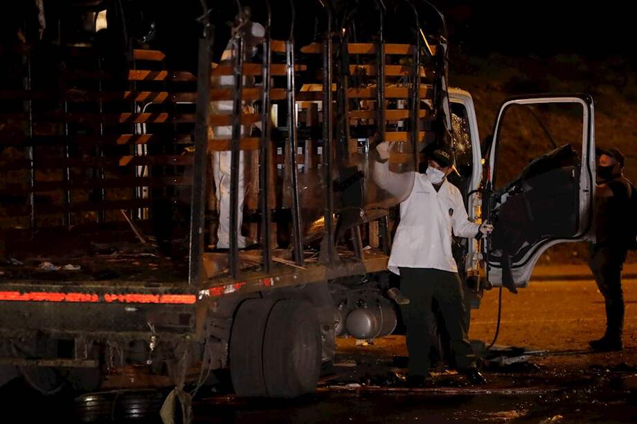 El director de la Policía Nacional, el general Jorge Luis Vargas dijo que el atentado era una respuesta a muerte de alias 'Fabián'.