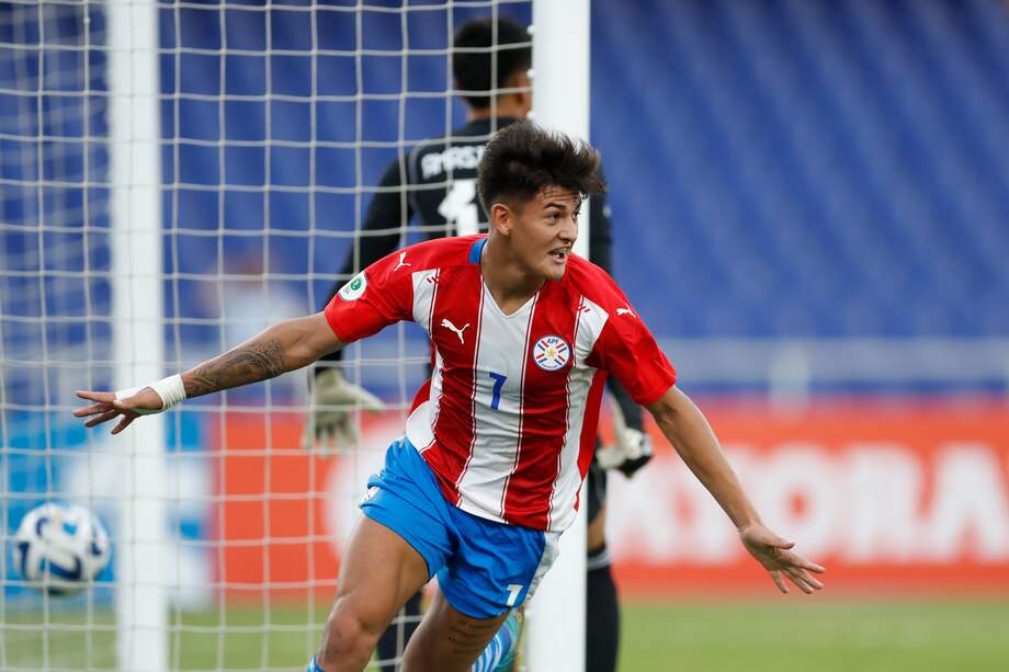 Diego González, autor del único gol del compromiso.