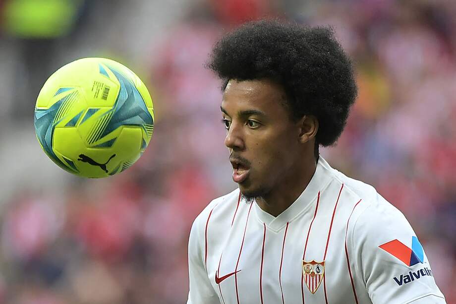 Jules Koundé, nuevo jugador del Barcelona //Jose Jordan / AFP)