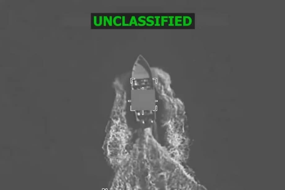 El Comando Sur de Estados Unidos publicó un nuevo video que muestra ataques a tres buques operados por "Organizaciones Terroristas Designadas" en aguas internacionales.