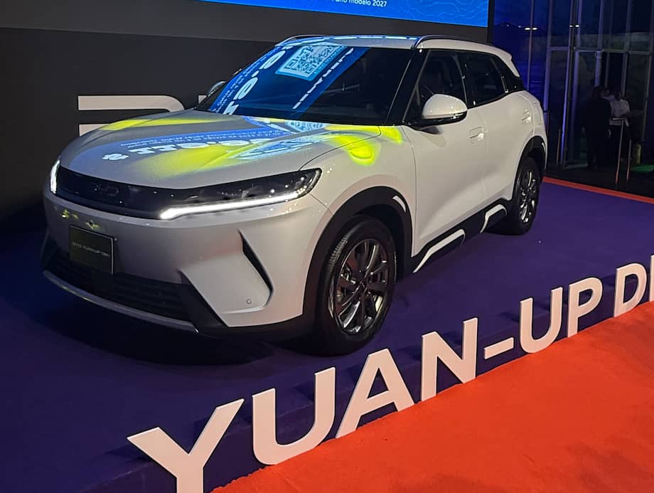 BYD Yuan Up DM-i en Colombia: características, autonomía y equipo del súper híbrido